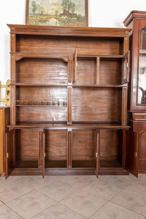 Móvel de madeira (NOVO)