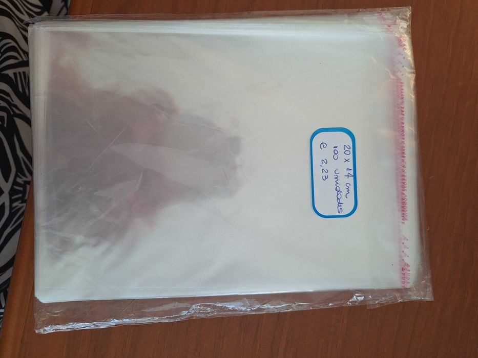 Sacos de celofane para embalagem de presentes, doces, salgados, etc.