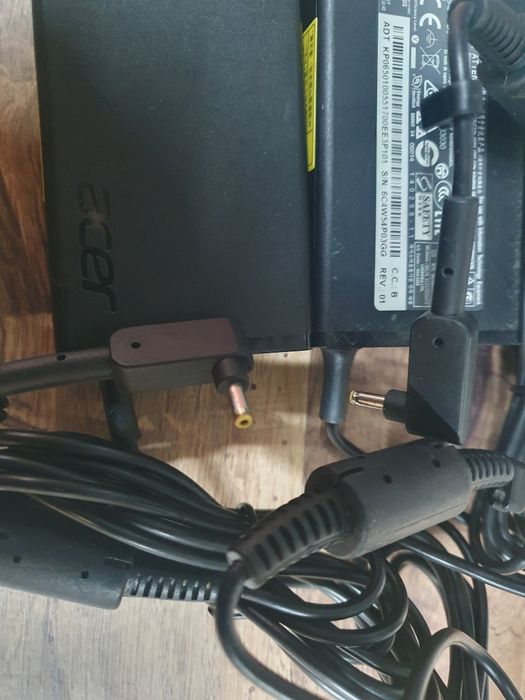 Зарядка зарядное блок питания живлення ACER SWIFT 3.0×1.0mm 65w ориг
