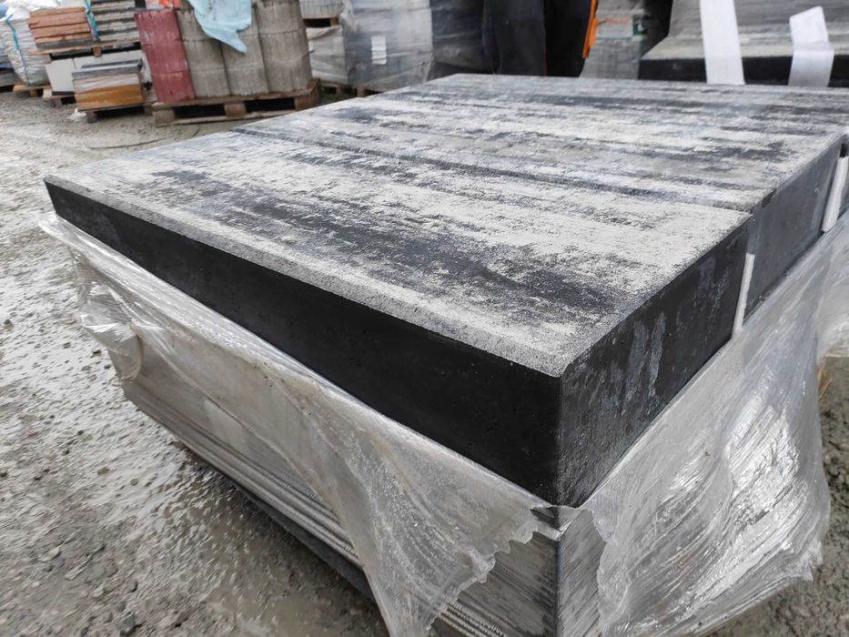 Filar podstawa pod pompę piec 100x35x15 stopień schody palisada beton