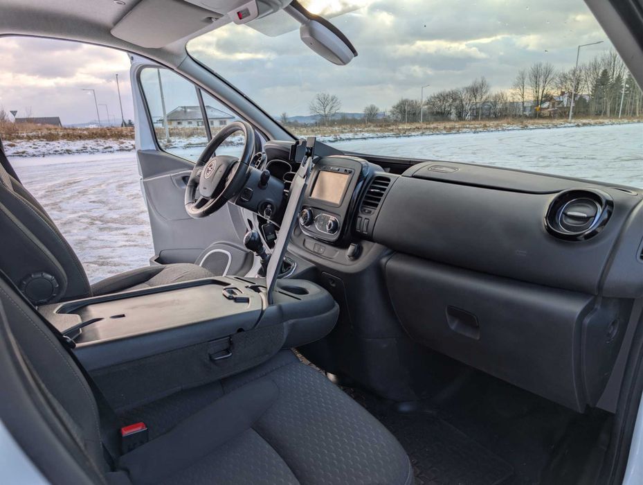 Wynajem auta dostawczego Opel Vivaro Long Transport, Przeprowadzki