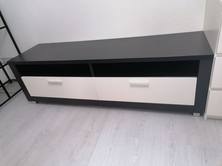 BAIXA DE PREÇO: 65€ Aparador, madeira maciça.