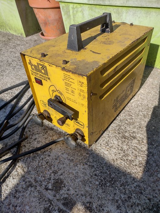 Máquina de soldar496565249346129922