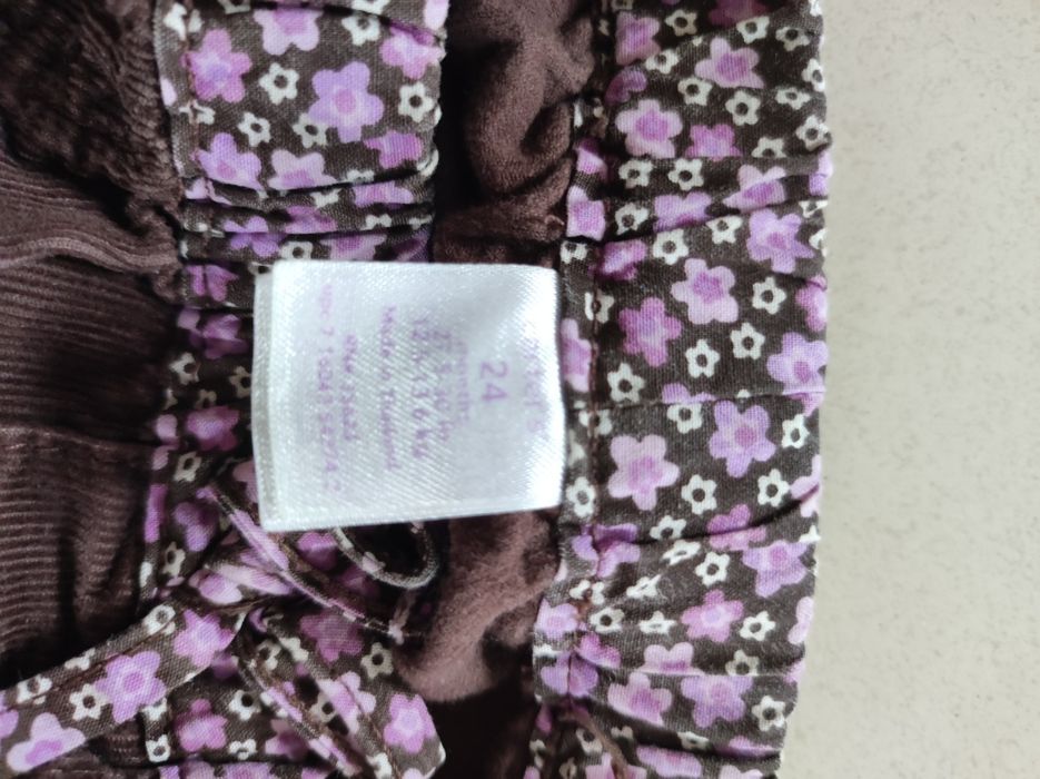 Miękkie sztruksy dla dziewczynki 24 mce