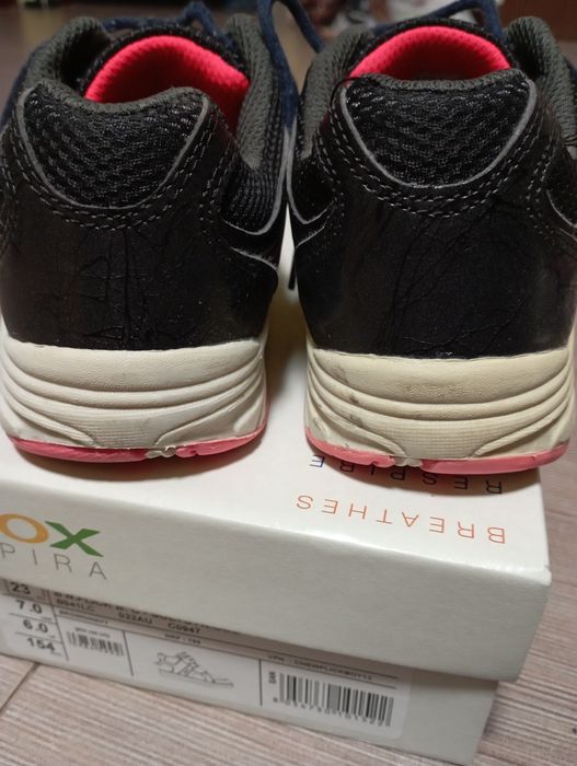 Adidasy buty dziewczęce 33 buty sportowe całoroczne