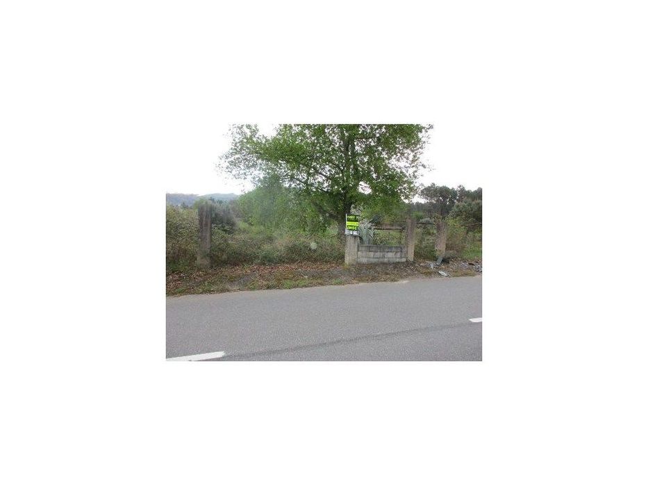 Terreno com 3.000m2 — Fornelos E Queijada, Viana do Castelo
