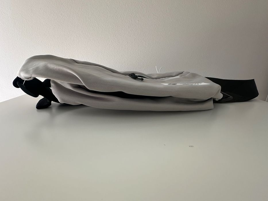 nowa nerka 4F sportowa