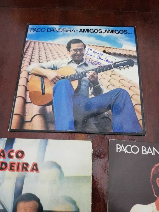 Selling 3 vinyl records by singer Paco Bandeira
