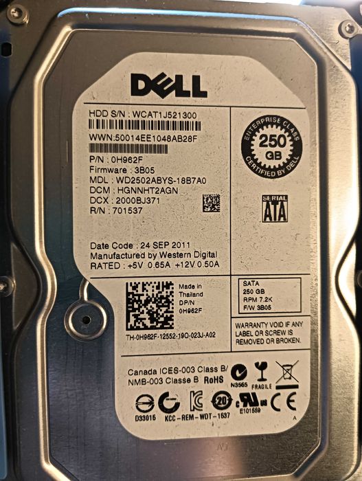 Discos Rígidos SATA (1TB Seagate + 250GB Dell Enterprise)