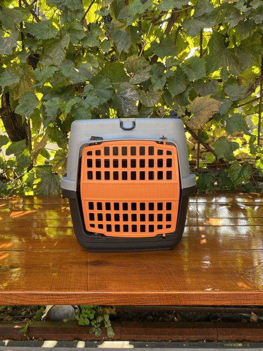 Продам переноску для кота, маленької собачки