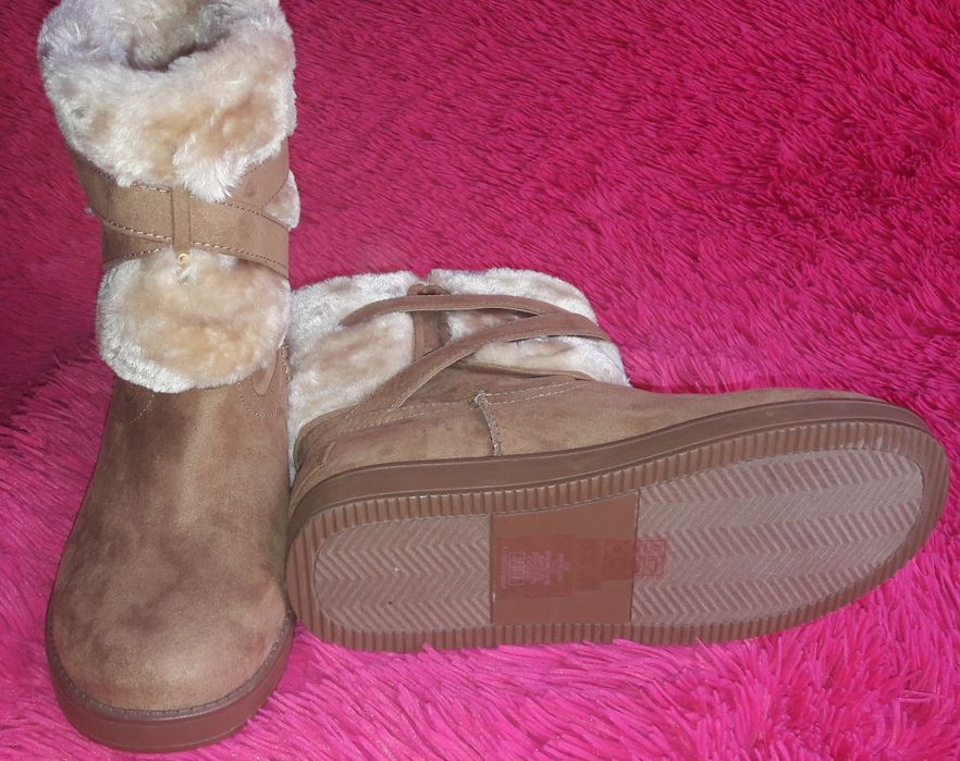 GUESS Kozaki Botki Miodowe 38 - Nowe