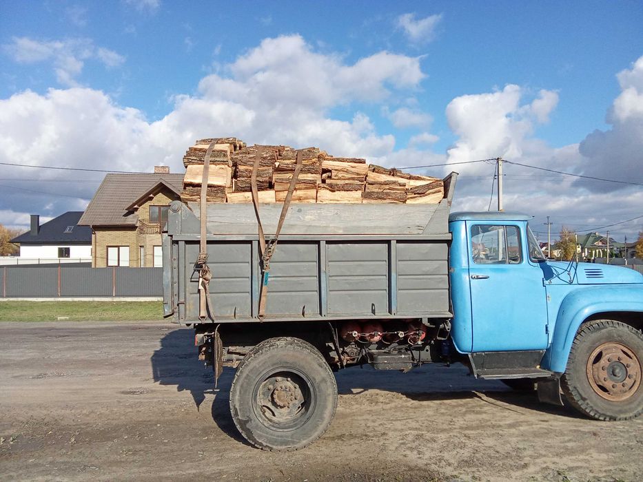 Дрова різних порід(дуб,граб,ясен,вільха,береза,сосна)Недорого!