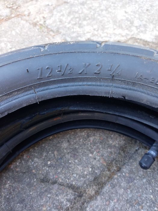 Opony 12 1/2 * 2 1/4