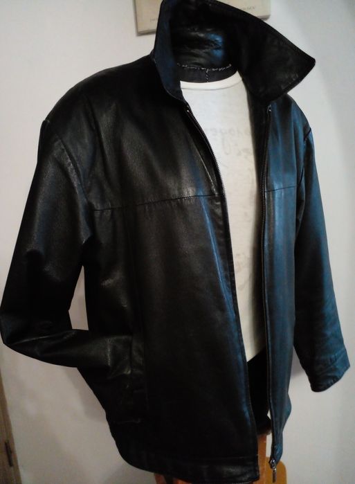 Чоловіча шкіряна куртка