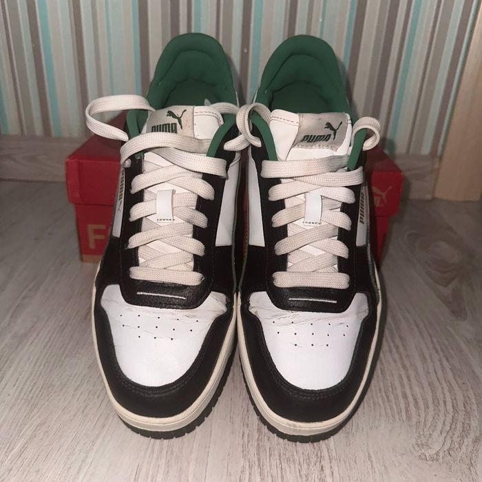 Кросівки "Puma Carina Street"