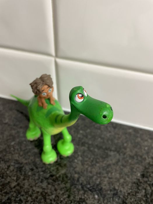 Disney Pixar The Good Dinosaur Spot e o Arlo