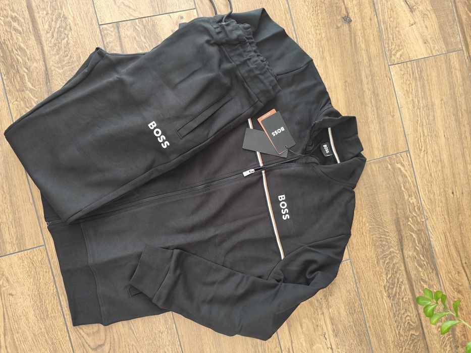 Nowe męskie dresy kompletne Hugo Boss M spodnie bluza bawelna