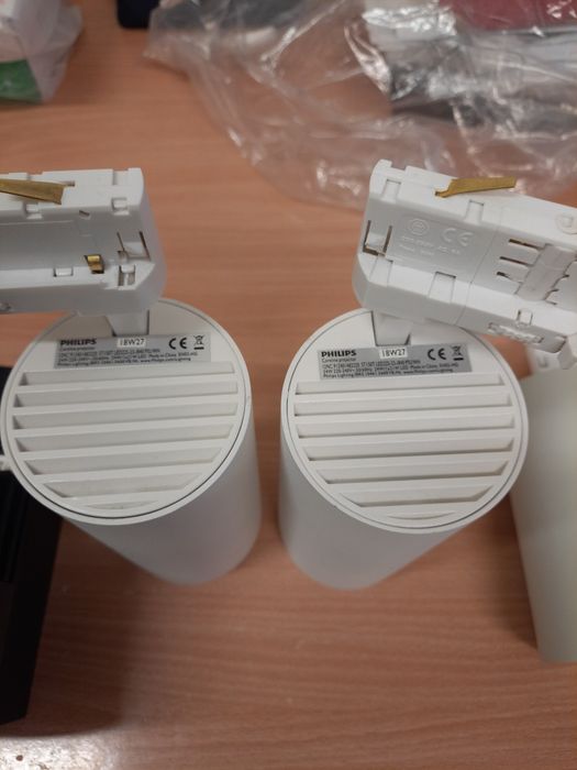 Reflektor led oprawa oświetleniowa.