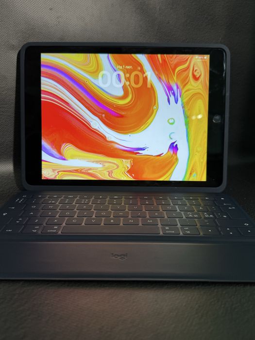 IPad 10.2 2022 64Gb Space Grey Айпад 10.2 2022 64ГБ + Клавіатура