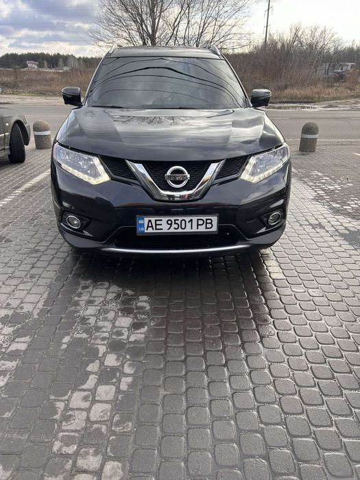 Продам Nissan rogue 2016