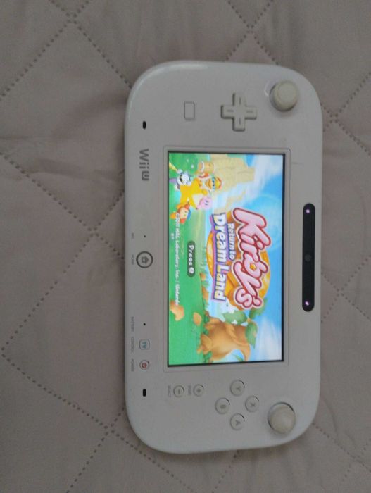 Wii U Desbloqueada com todos os acessórios necessários para jogos Wii