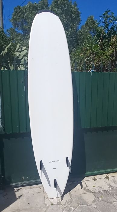 Prancha de surf em óptimas condições