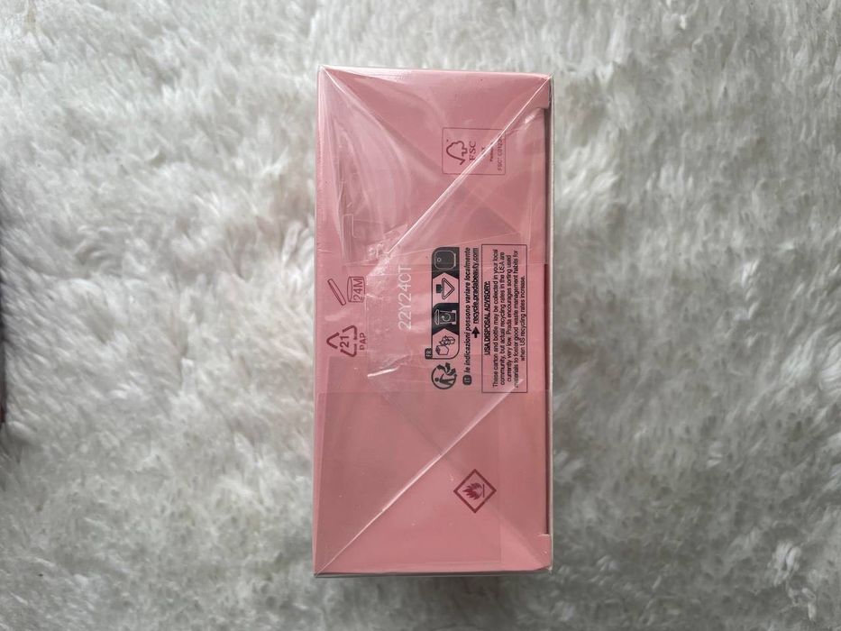 Prada Paradoxe Virtual Flower