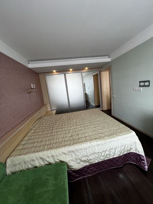 Квартира з чудовим видом на річку