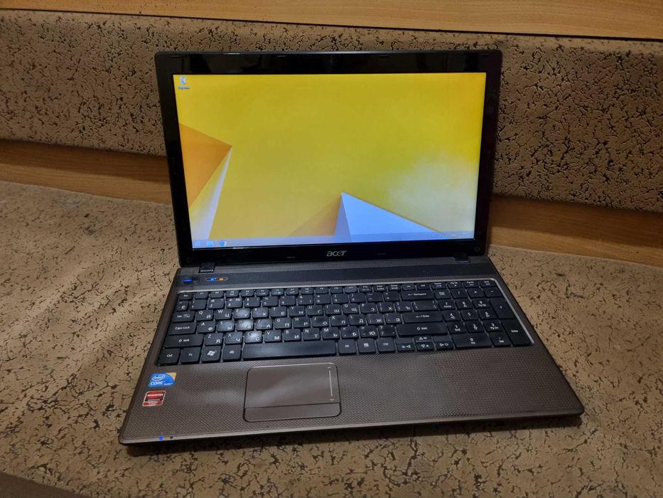 ноутбук Acer 5742 Intel Core i3/RAM 4Gb/HDD 320Gb/Radeon HD6300