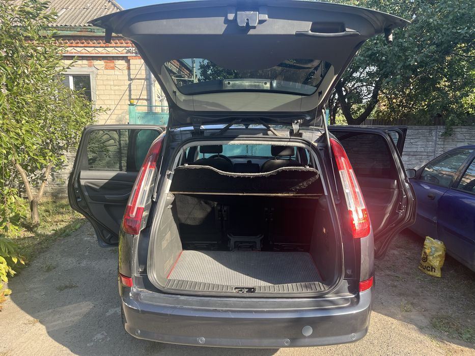 Продам Ford C-max