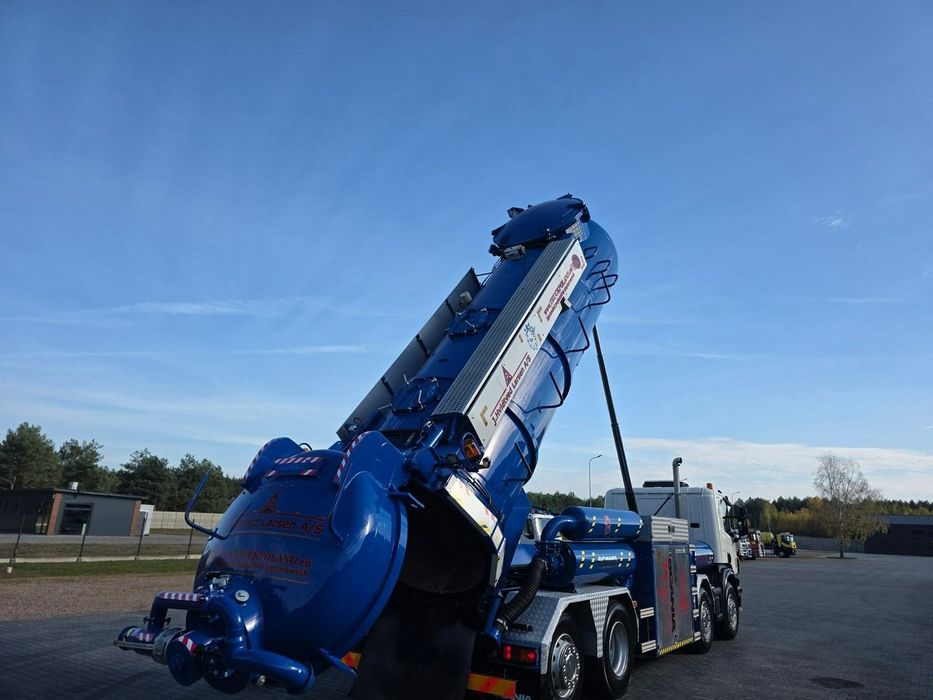 Scania