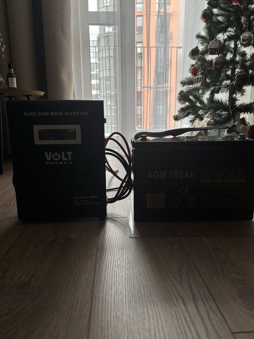 Інвертор Volt Polska sinusPRO 1000W + AGM акумулятор 100Ah