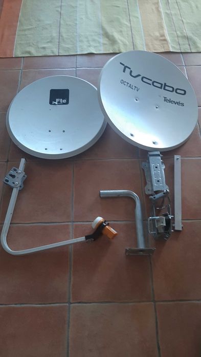 Antena Parabolica + braço metálico + LNB