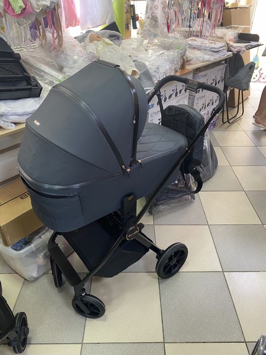 Продам коляску 2в1 Carello Ultra