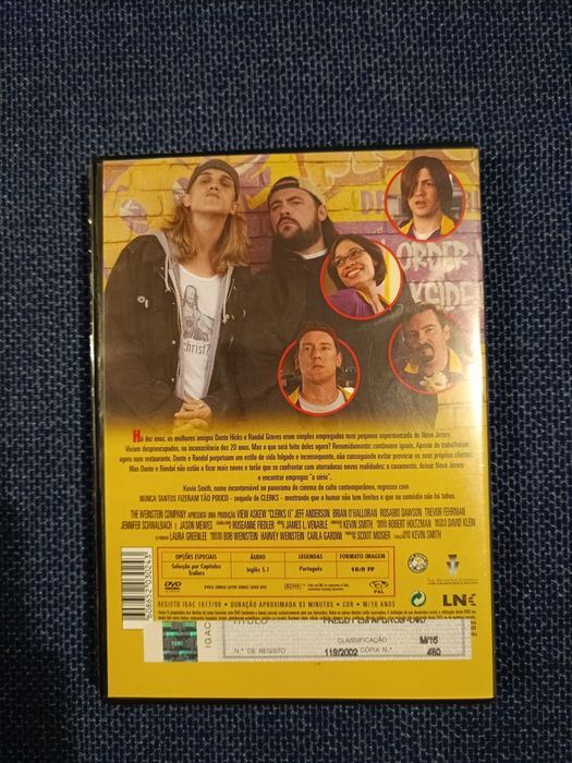 DVD do filme "Nunca Tantos Fizeram Tão Pouco" (portes grátis)