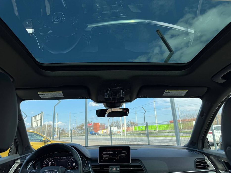 Audi Q5 2020 freshauto