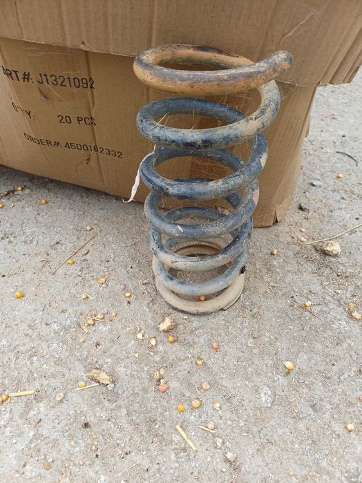 L200 k14 molas e suportes