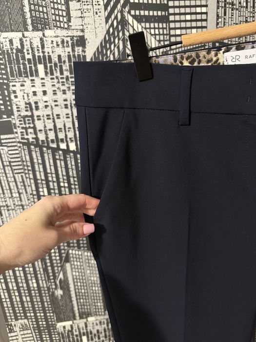 Брендові базові жіночі брюки Rafaello Rossi брюки сині Dora crop RR