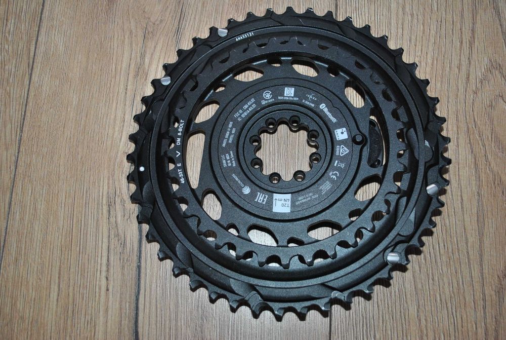 Idealna zębatka z pomiarem mocy Sram Red Axs Quarg 46/33T Gravel