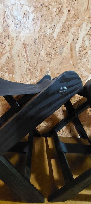 Підставка дерев'яна під сумки.