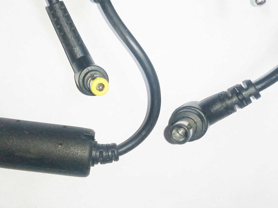 Зарядное блок питания ноутбука HP  Lenovo Acer 6.3x3.0