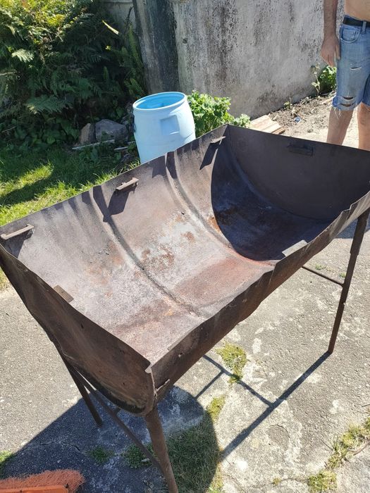 Fogareiro grande para churrasco