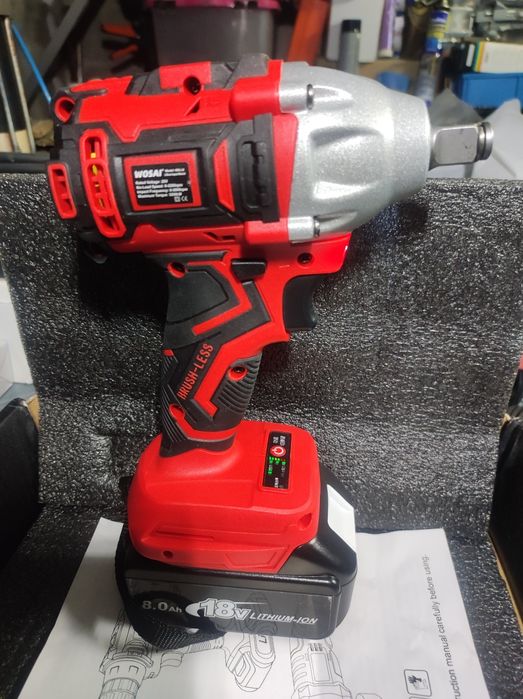 Máquina de impacto nova