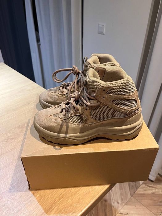 adidas Yeezy boost Desert boot 41.