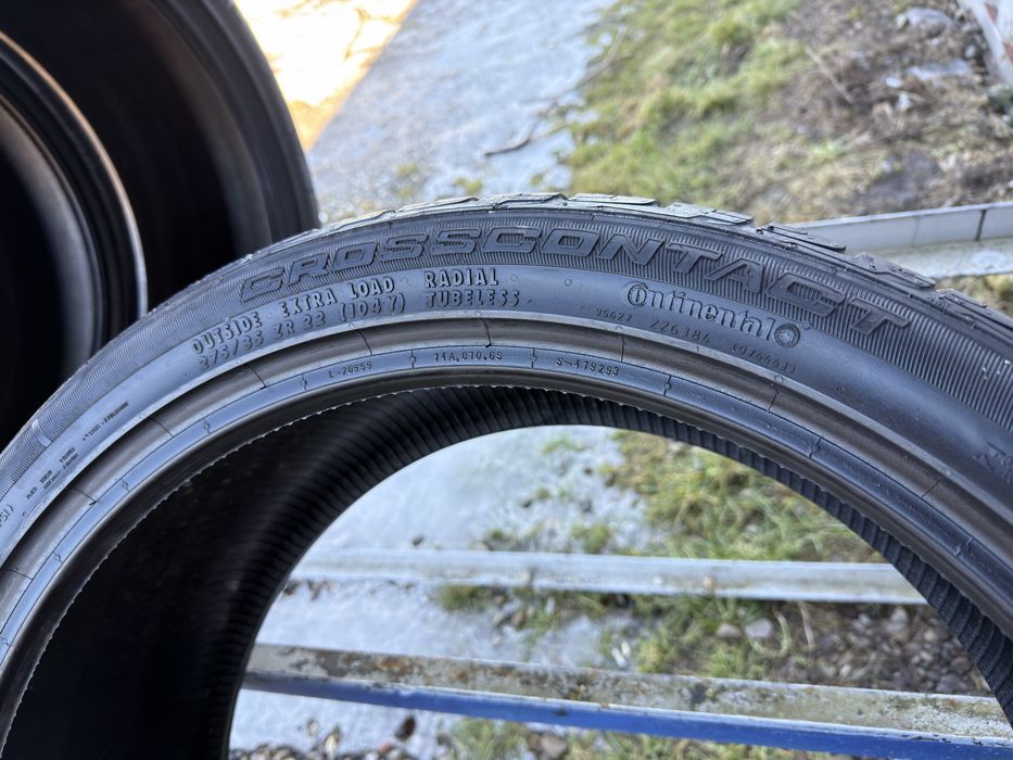 Шини 275/35 R22 Continental 4шт
