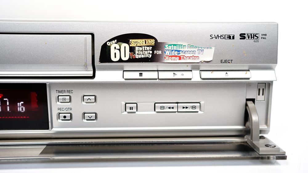 PANASONIC NV-HS830 – Flagowy Magnetowid S-VHS Hi-Fi Stereo / S-VHS ET / Super Drive