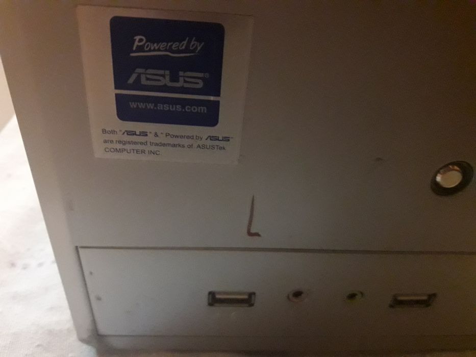 Системный блок  Dely