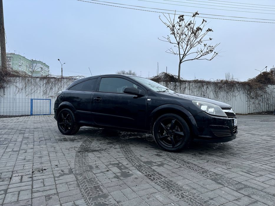 Opel Astra GTC H | 2008 | 1.6 |