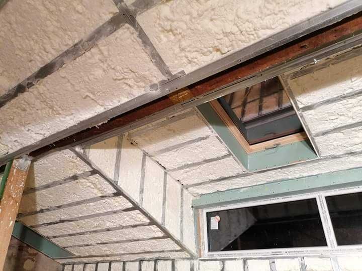 Ocieplenie pianą PUR,WEŁNĄ,CELULOZĄ,naprawa izolacji, wieszaki GRATIS