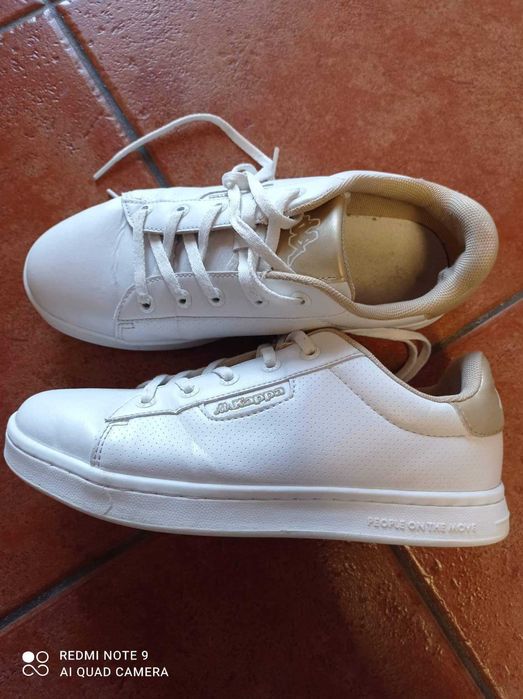 Tênis com pouco uso64551618113025121